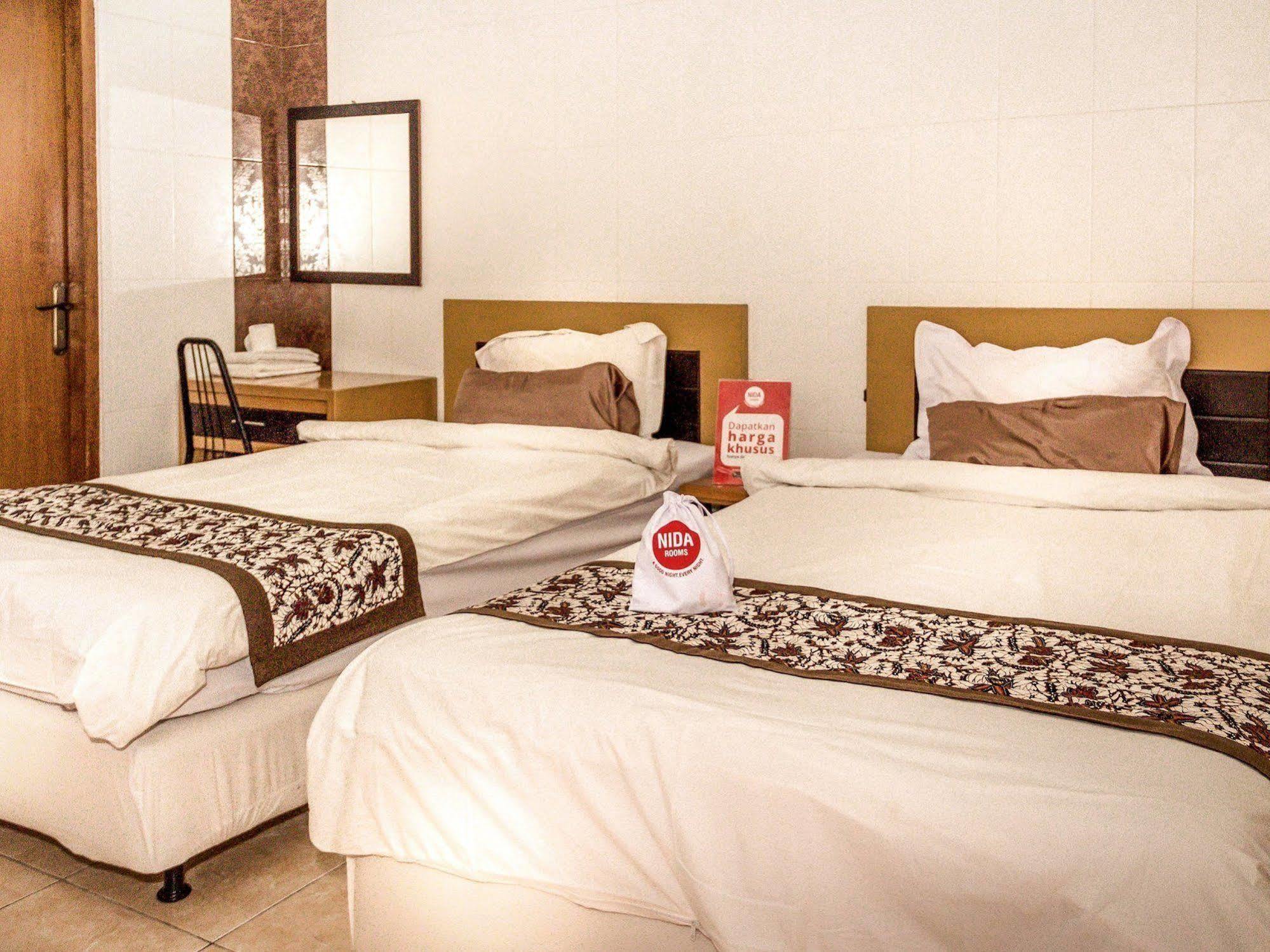 Hotel Dee 2*